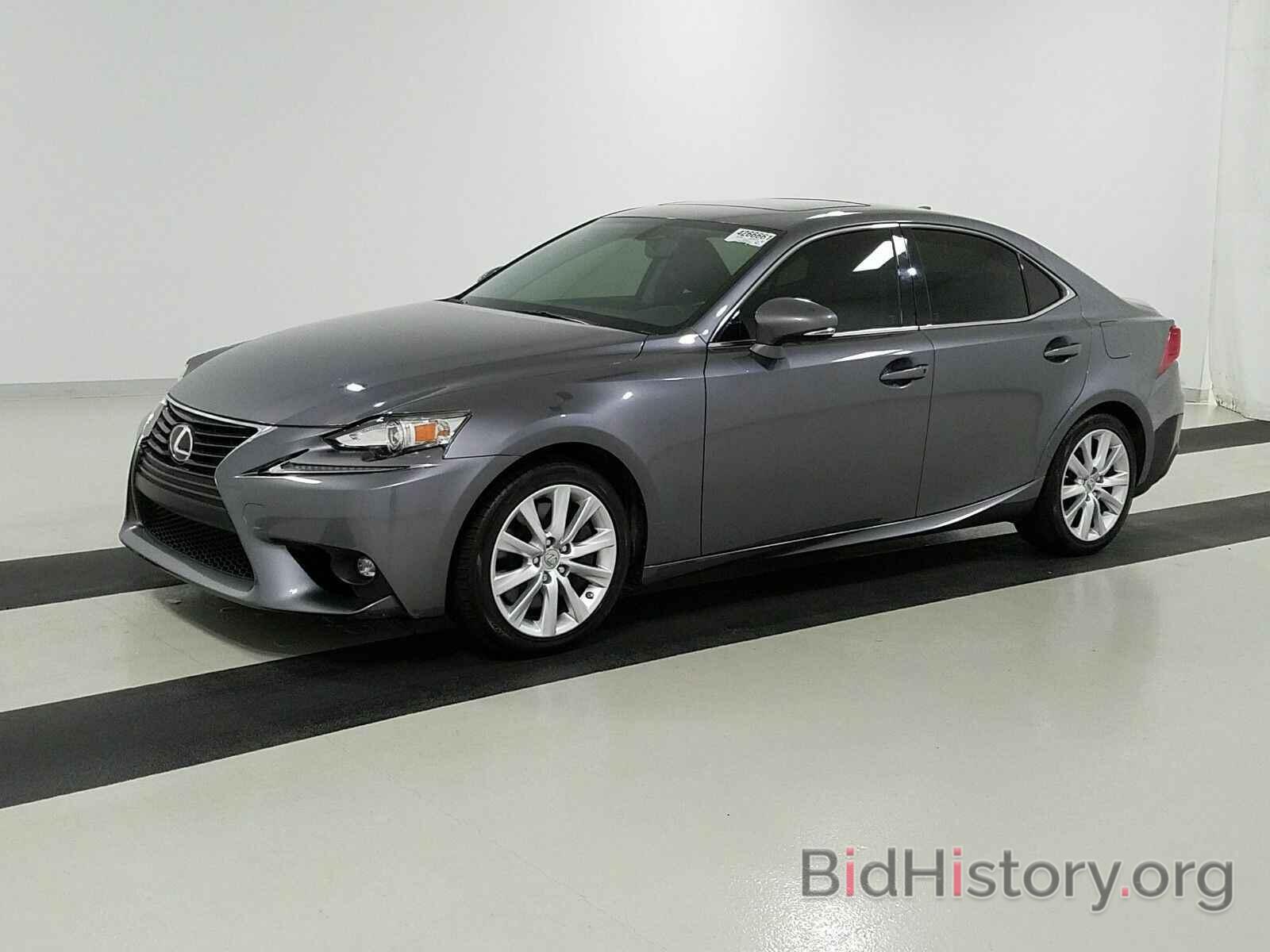 Photo JTHBA1D28G5021472 - Lexus IS 200t 2016