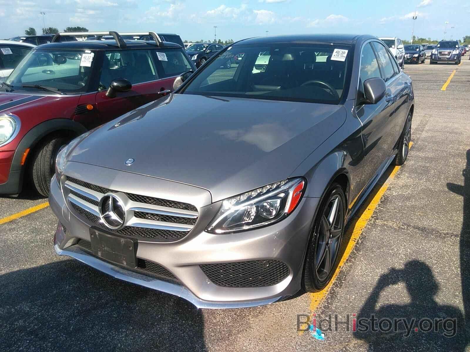 Photo 55SWF4KB1GU098383 - Mercedes-Benz C-Class 2016