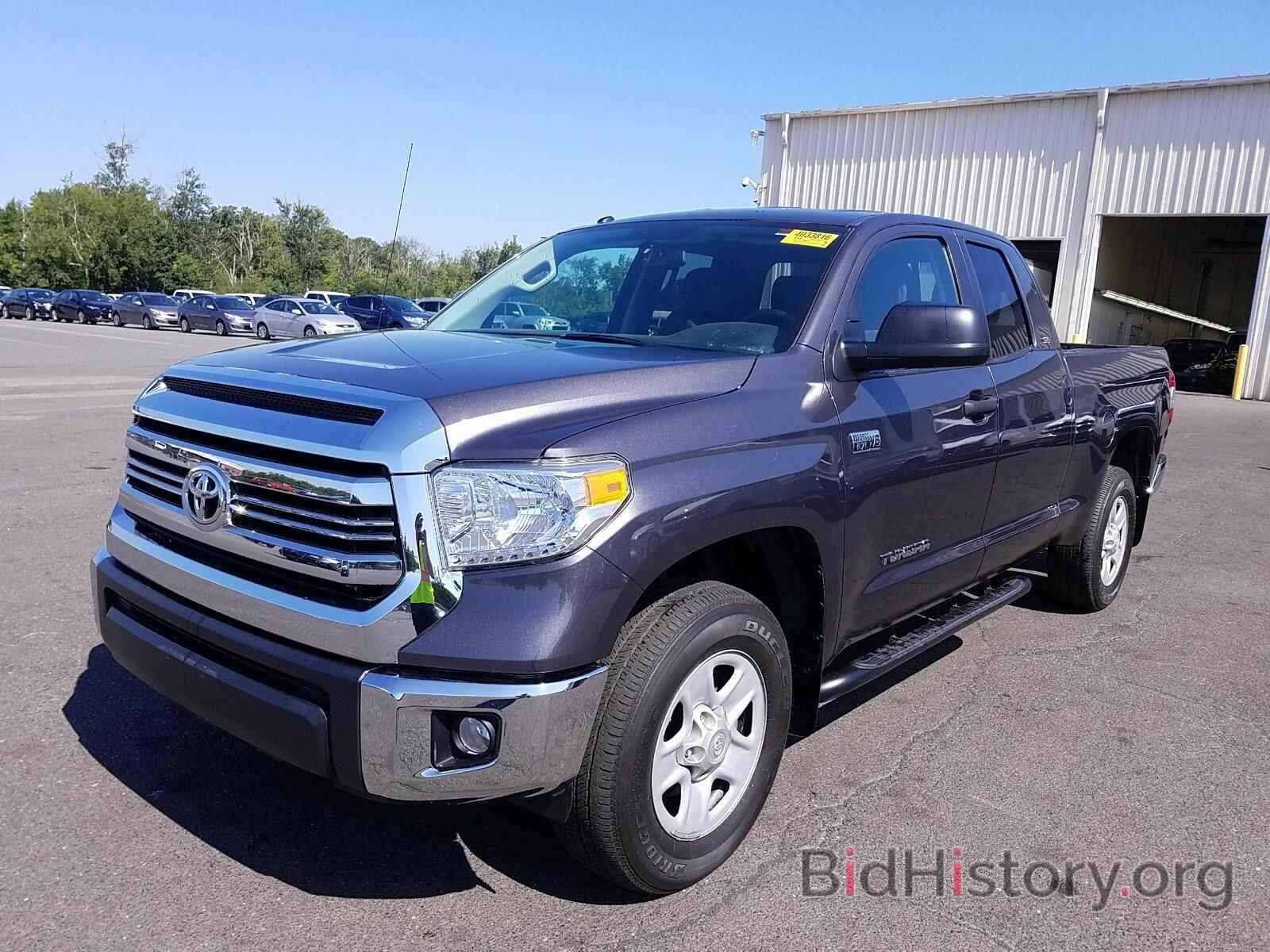 Photo 5TFUY5F14GX555526 - Toyota Tundra 4WD Truck 2016