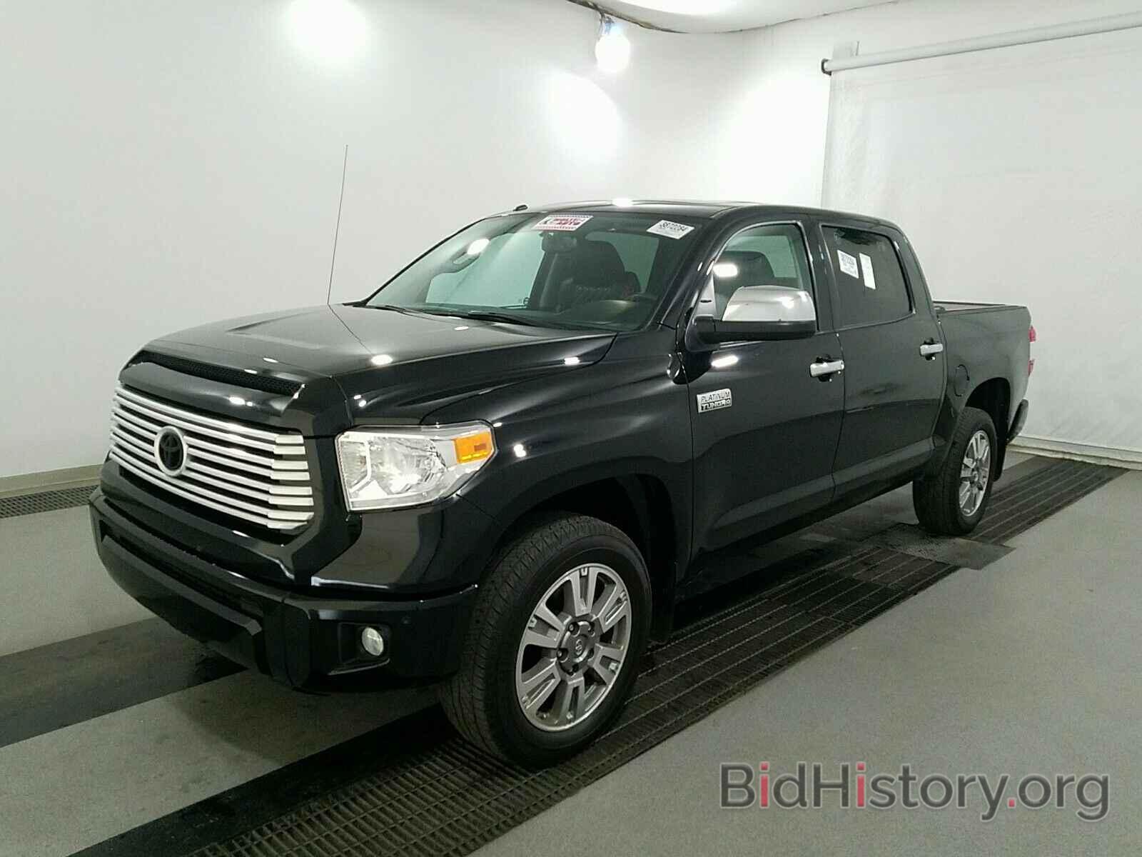 Photo 5TFAY5F15GX525874 - Toyota Tundra 4WD Truck 2016