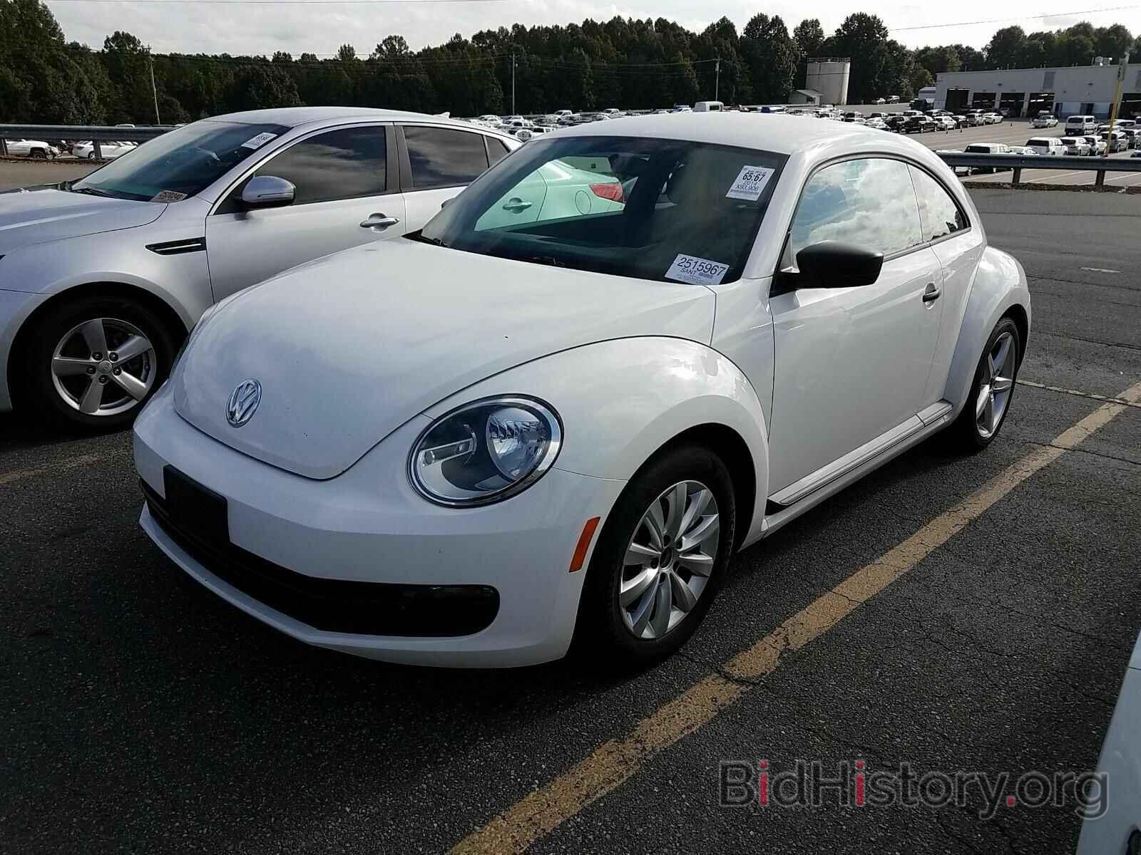 Photo 3VWFP7AT1EM610143 - Volkswagen Beetle Coupe 2014
