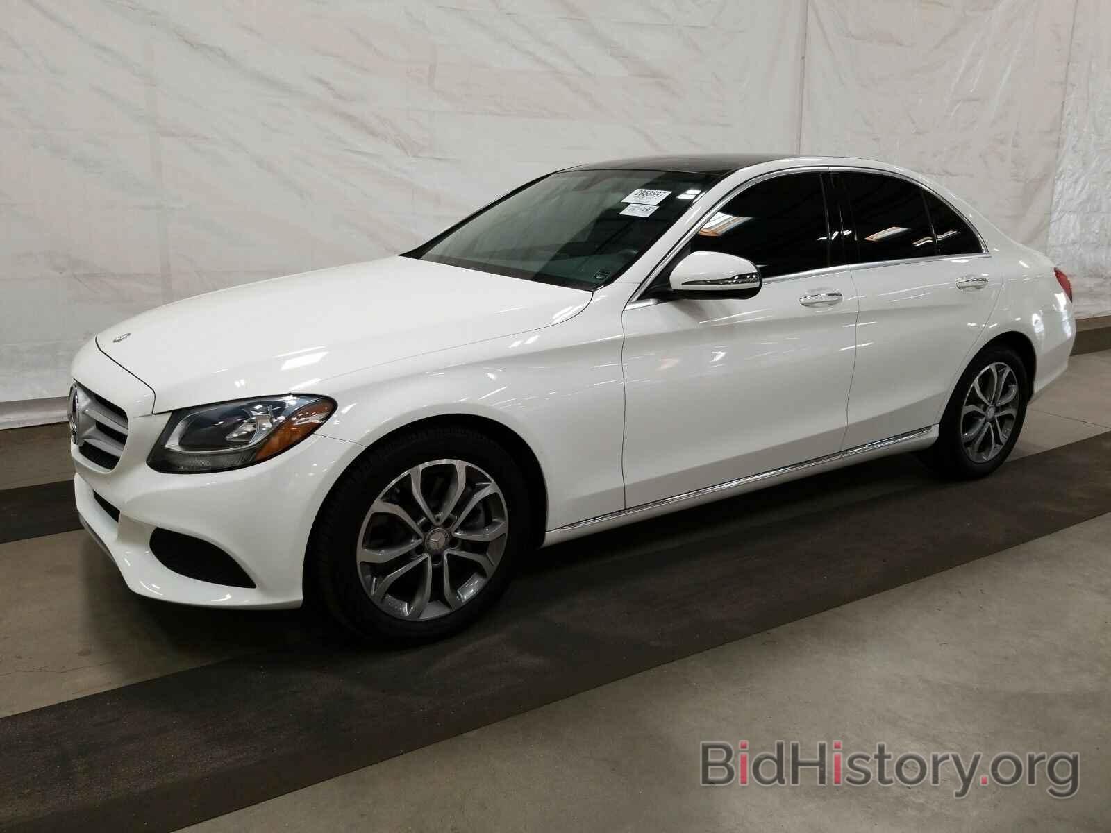 Photo 55SWF4JB7GU175002 - Mercedes-Benz C-Class 2016