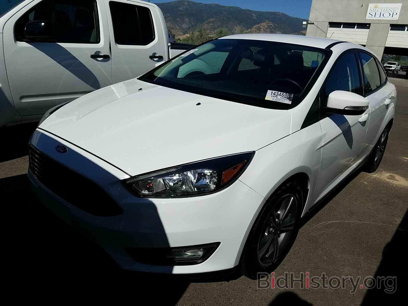 Photo 1FADP3FEXJL230474 - Ford Focus 2018