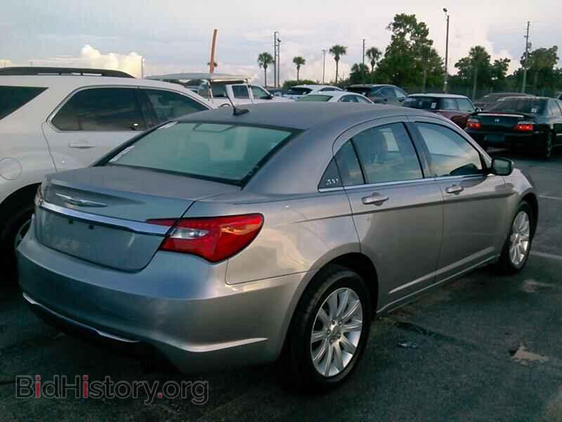 2013 Chrysler 200 - VIN: 1C3CCBBB0DN765852 - Фото 2