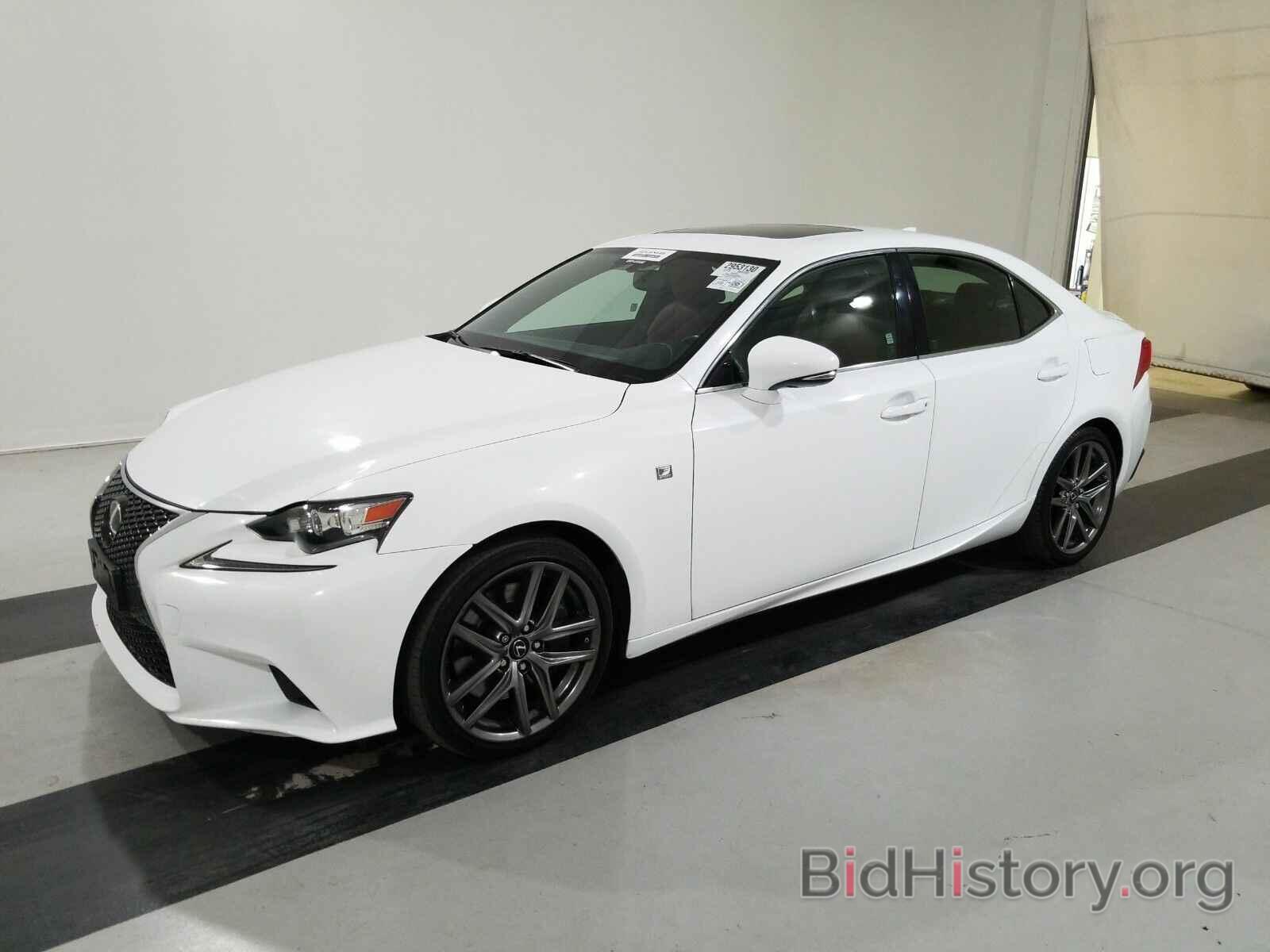 Фотография JTHBA1D29G5030780 - Lexus IS 200t 2016