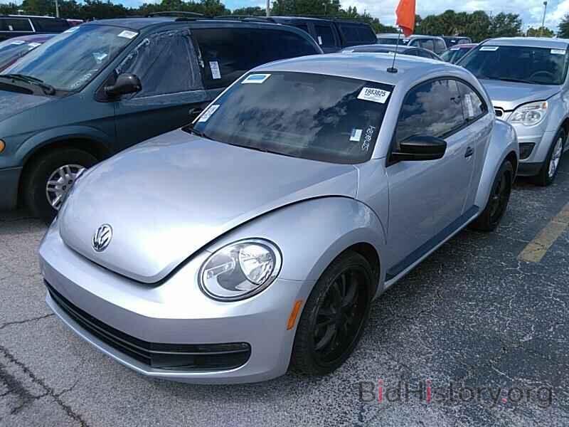 Photo 3VWFP7AT2DM645093 - Volkswagen Beetle Coupe 2013