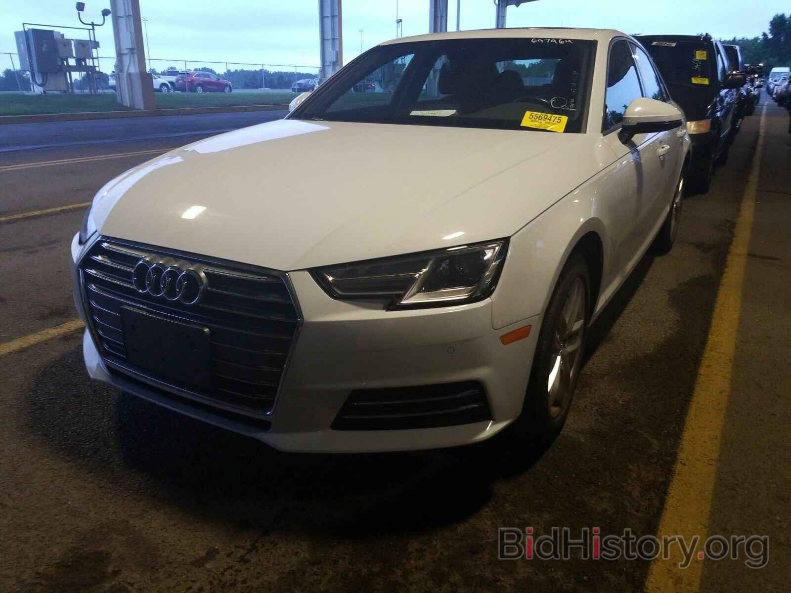 Photo WAUGNAF48HN014529 - Audi A4 2017