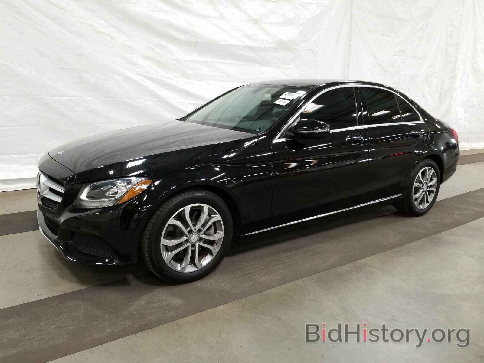 Photo 55SWF4JB5GU174818 - Mercedes-Benz C-Class 2016