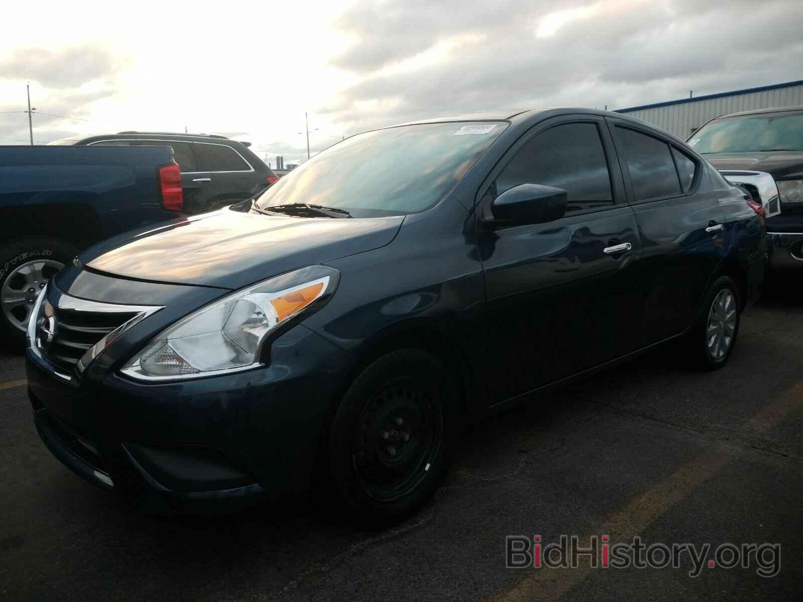 Photo 3N1CN7AP3HL803776 - Nissan Versa Sedan 2017