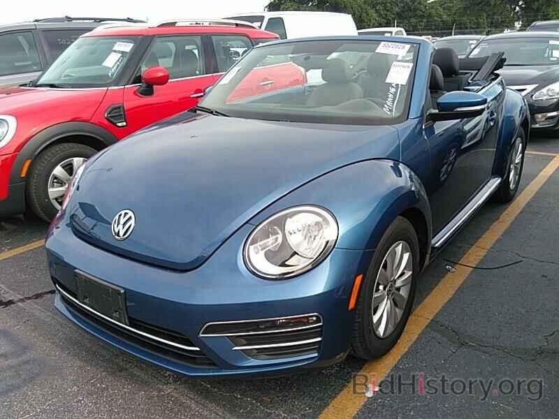 Photo 3VW5DAAT1JM515061 - Volkswagen Beetle Convertible 2018