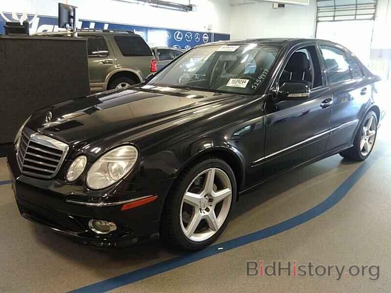 Photo WDBUF72X68B327407 - Mercedes-Benz E-Class 2008