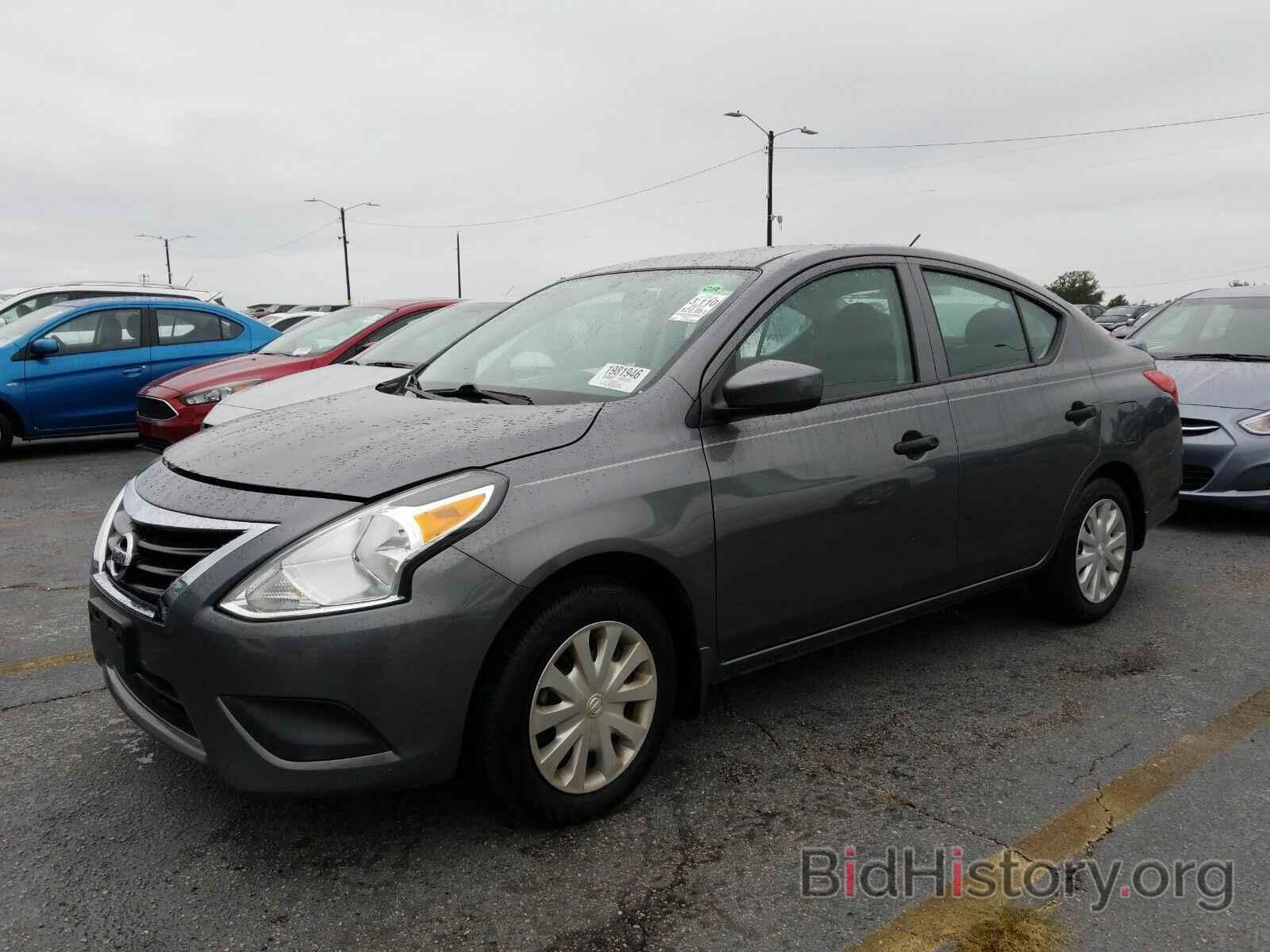 Фотография 3N1CN7AP8HL827944 - Nissan Versa Sedan 2017