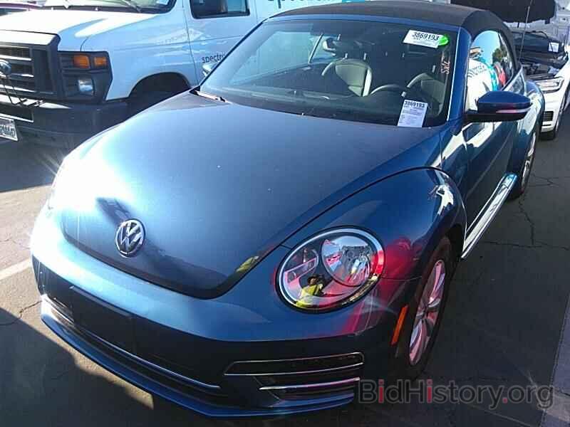 Photo 3VW5DAAT0KM504327 - Volkswagen Beetle Convertible 2019