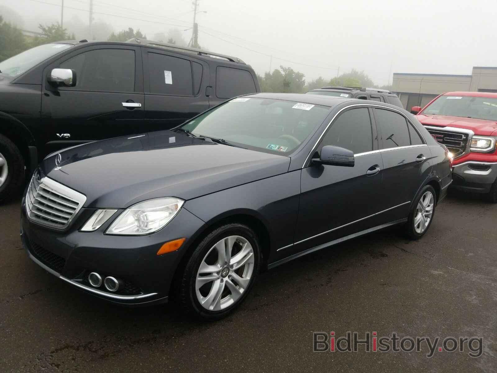 Photo WDDHF8HB3BA457703 - Mercedes-Benz E-Class 2011