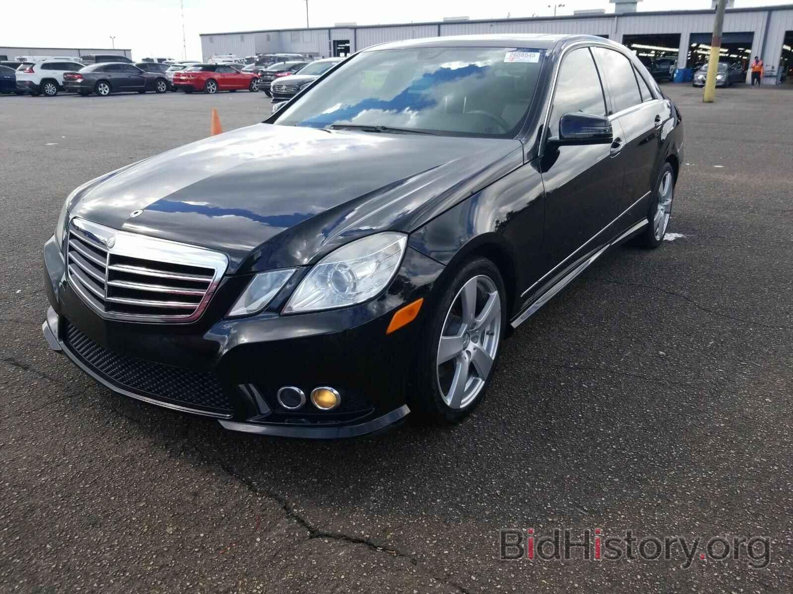 Photo WDDHF5GB6AA092674 - Mercedes-Benz E-Class 2010