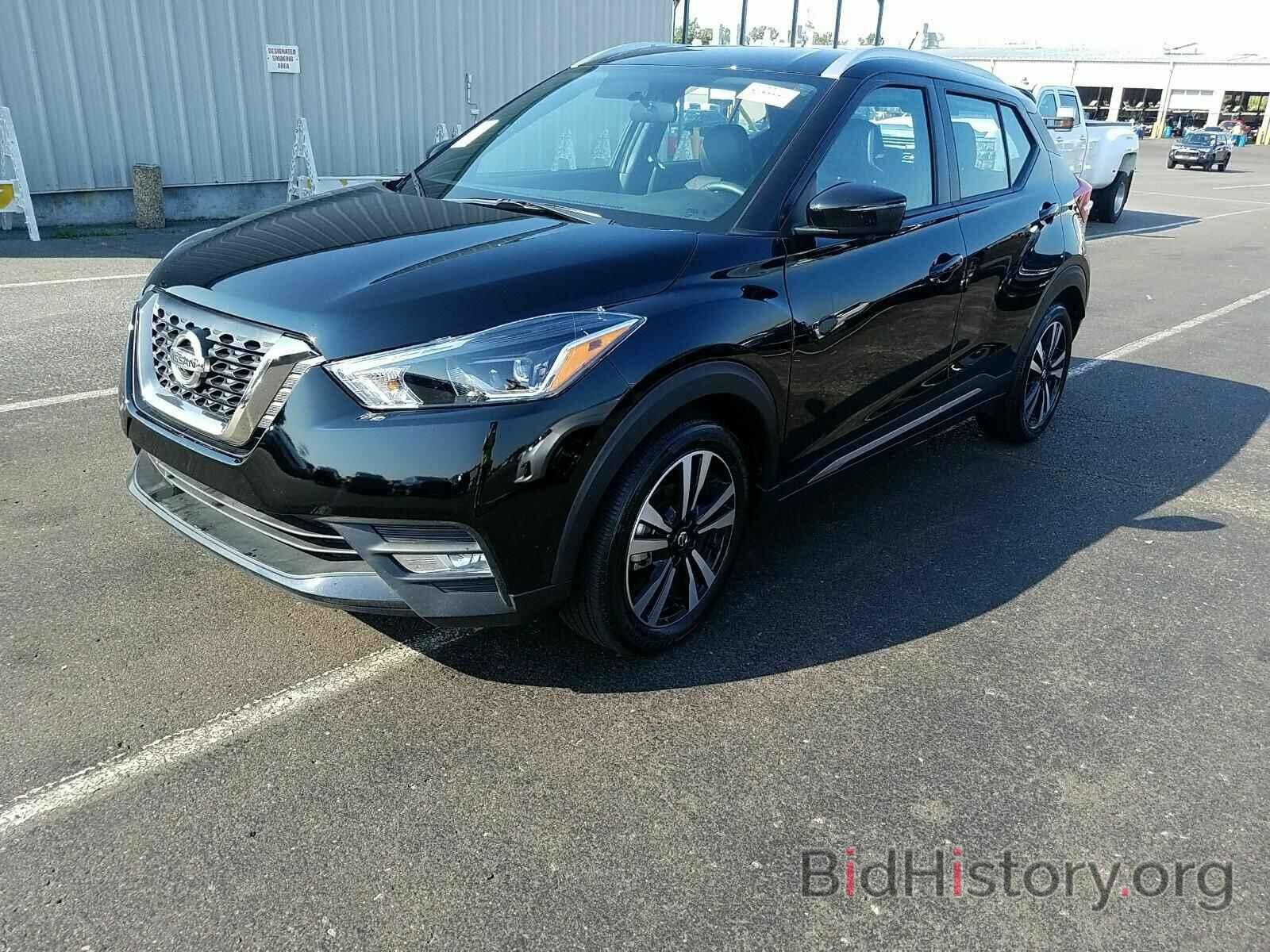 Photo 3N1CP5CU1KL477923 - Nissan Kicks 2019