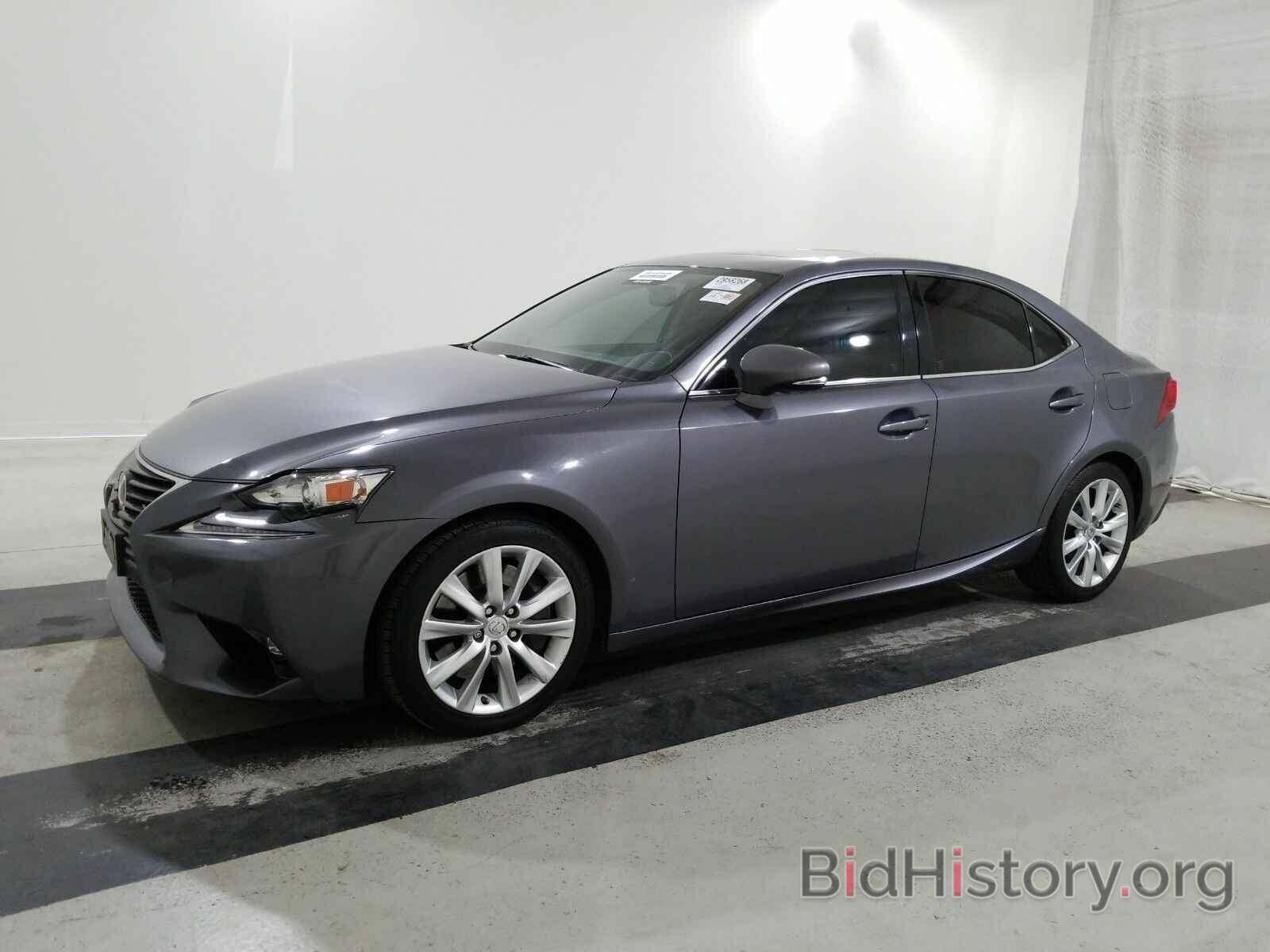 Photo JTHBA1D24G5034056 - Lexus IS 200t 2016