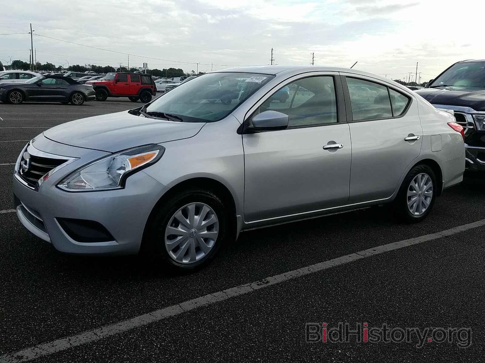 Photo 3N1CN7AP4HL870290 - Nissan Versa Sedan 2017