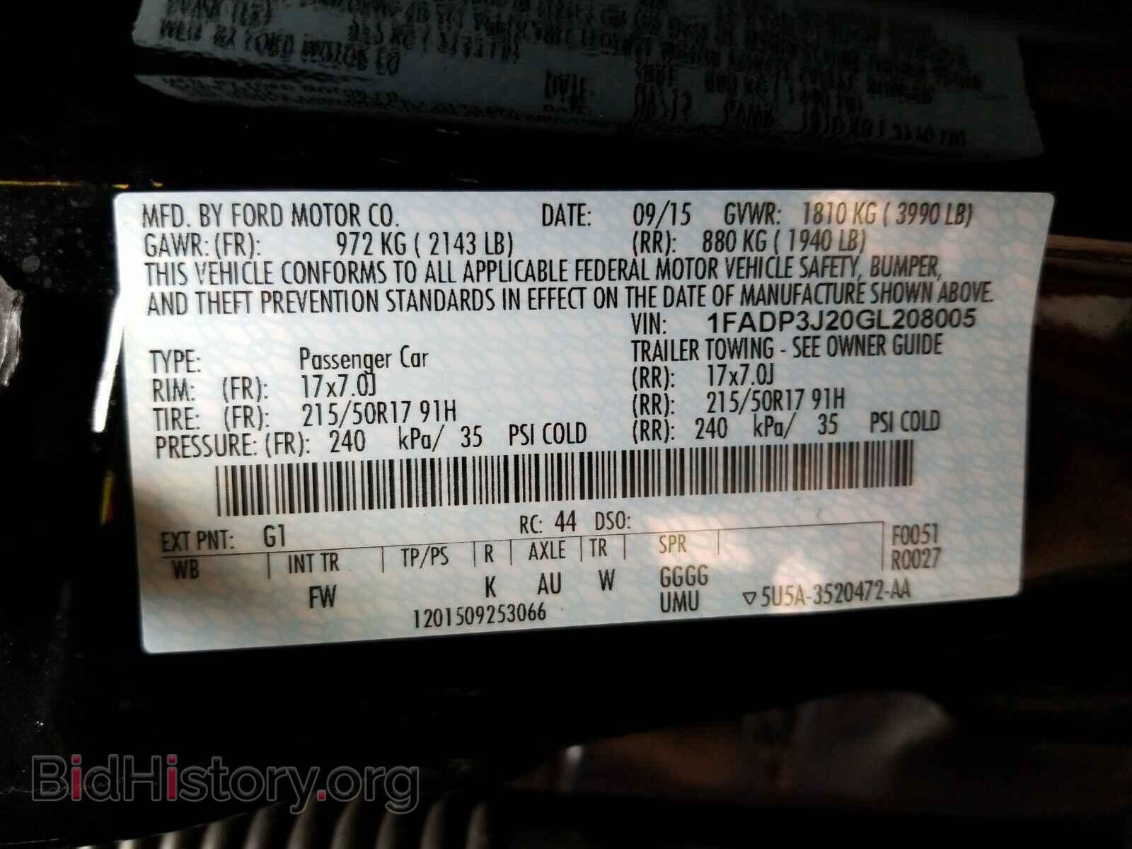 2016 Ford Focus - VIN: 1FADP3J20GL208005 - Photo 6