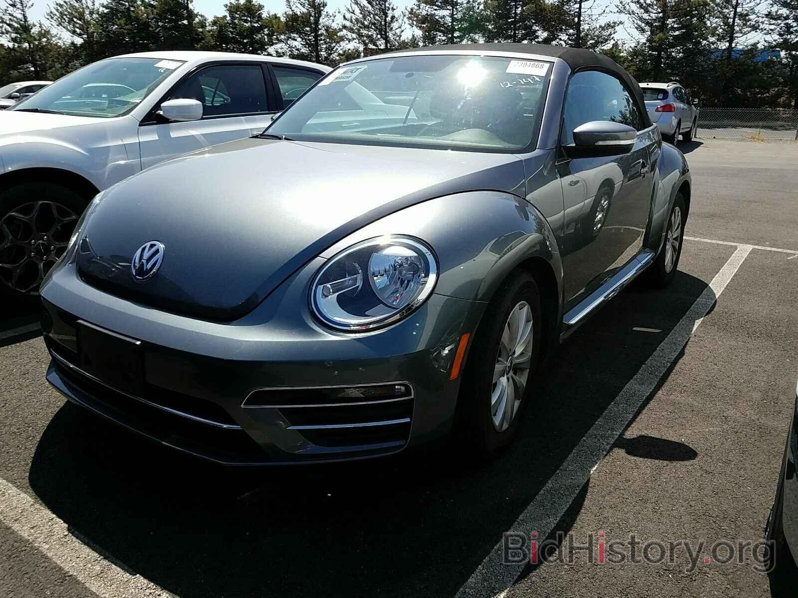 Photo 3VW5DAAT2KM503129 - Volkswagen Beetle Convertible 2019