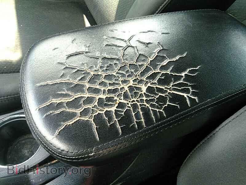2012 Chrysler 200 - VIN: 1C3CCBAB4CN122257 - Фото 10