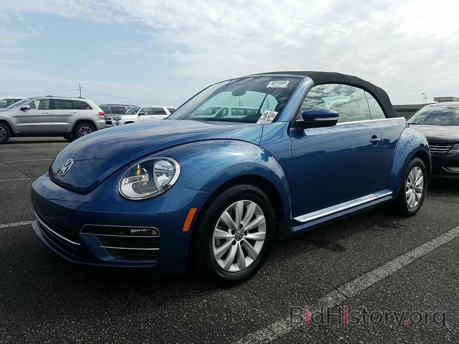 Photo 3VW5DAAT2KM504197 - Volkswagen Beetle Convertible 2019