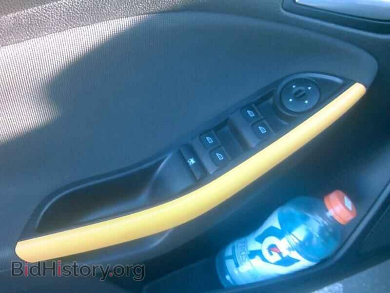 2013 Ford Focus - VIN: 1FADP3K29DL214024 - Фото 9