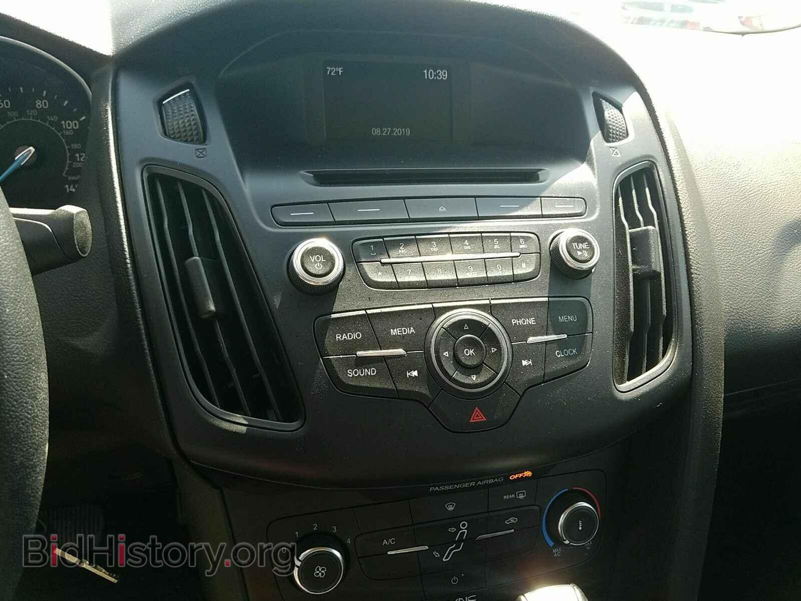 2016 Ford Focus - VIN: 1FADP3F23GL227298 - Фото 4