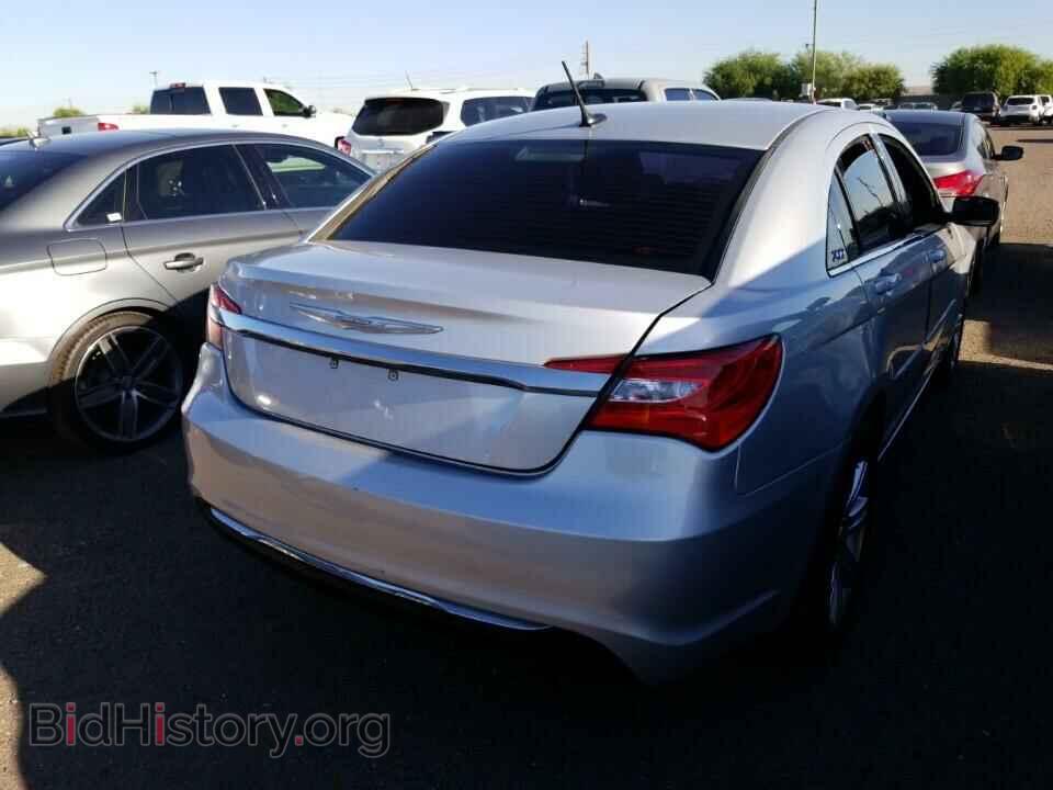 2012 Chrysler 200 - VIN: 1C3CCBAB2CN207999 - Фото 2