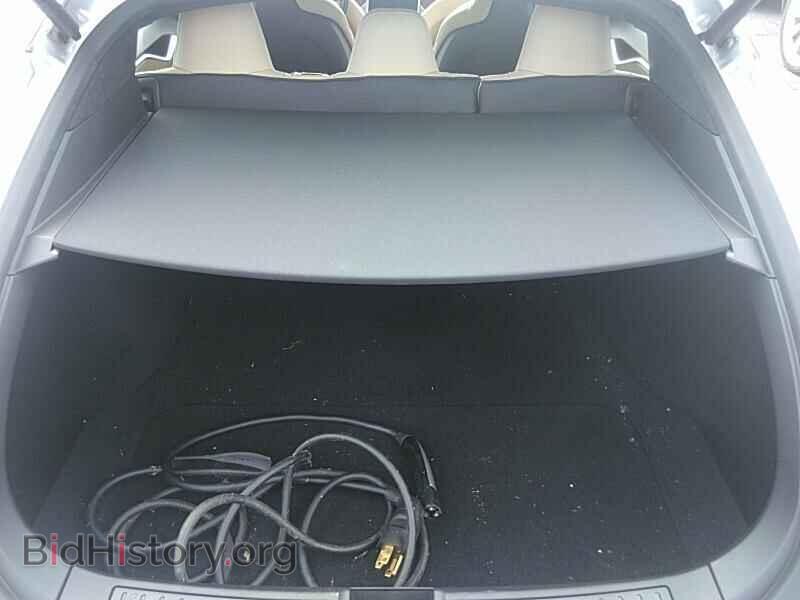 2016 Tesla Model S - VIN: 5YJSA1E23GF152548 - Фото 7