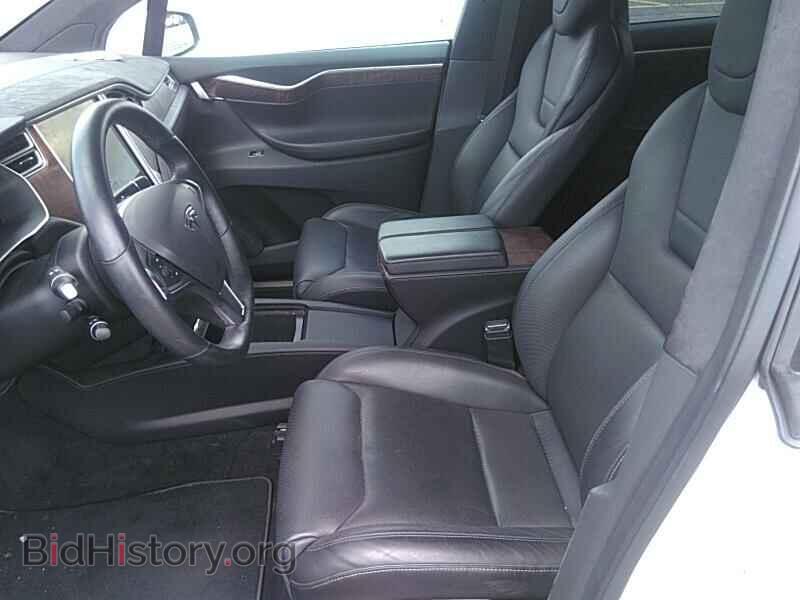 2016 Tesla Model X - VIN: 5YJXCBE40GF007376 - Фото 3