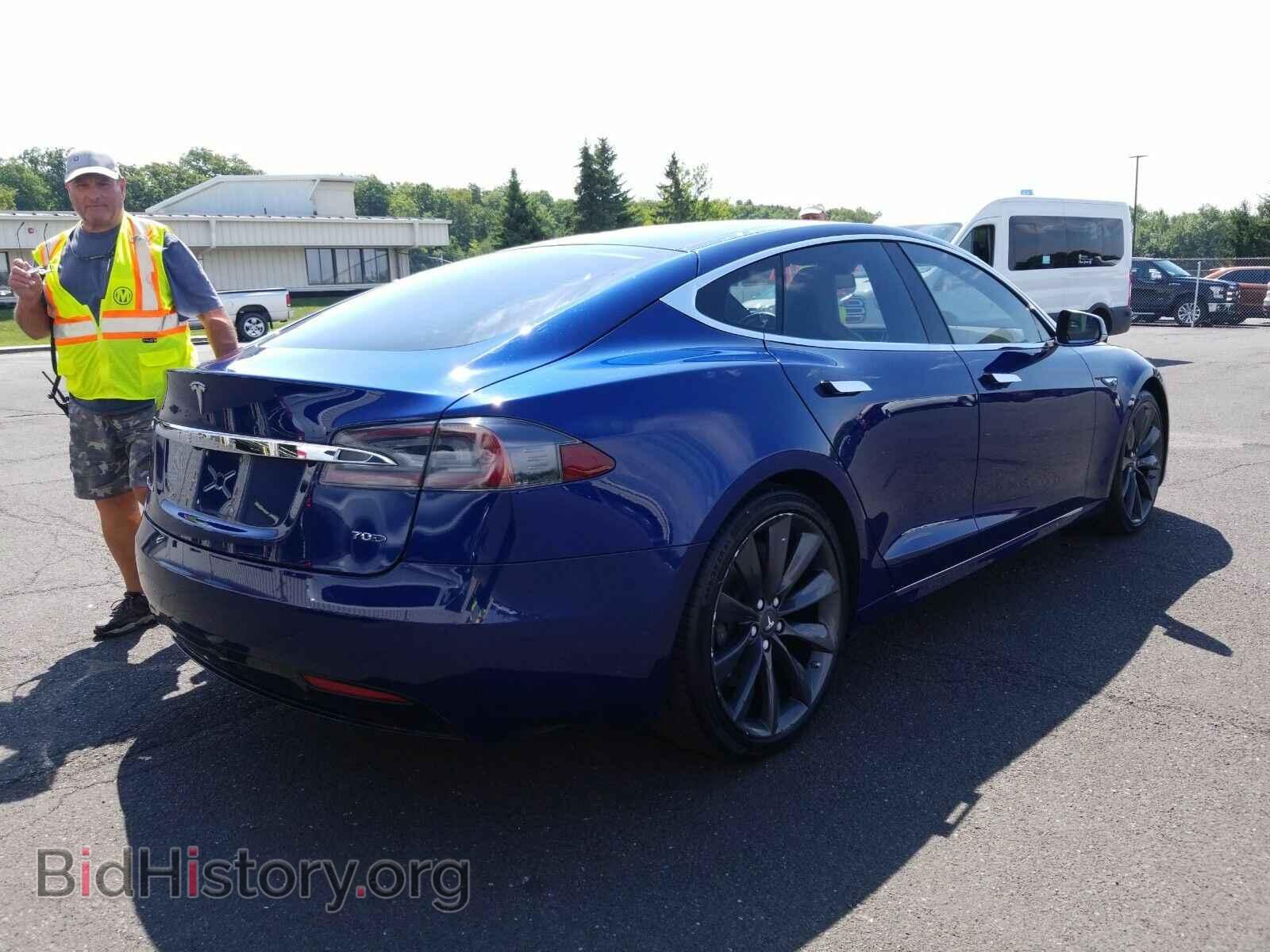 2016 Tesla Model S - VIN: 5YJSA1E24GF140991 - Photo 2
