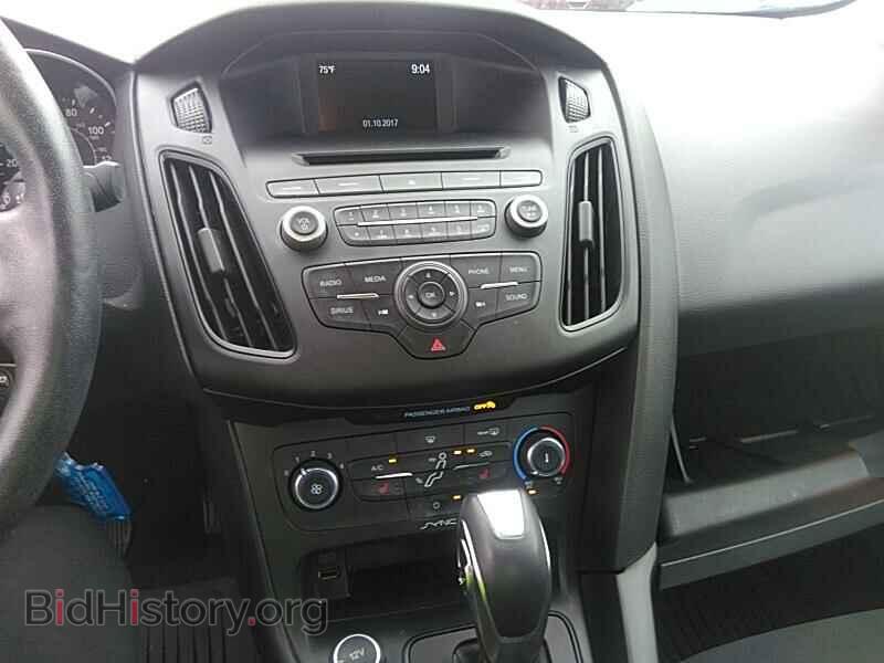2016 Ford Focus - VIN: 1FADP3F26GL328612 - Фото 4