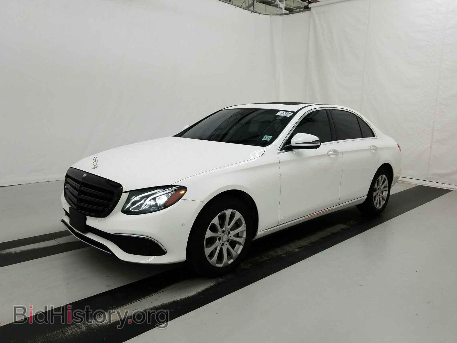 Photo WDDZF4KB3HA080434 - Mercedes-Benz E-Class 2017