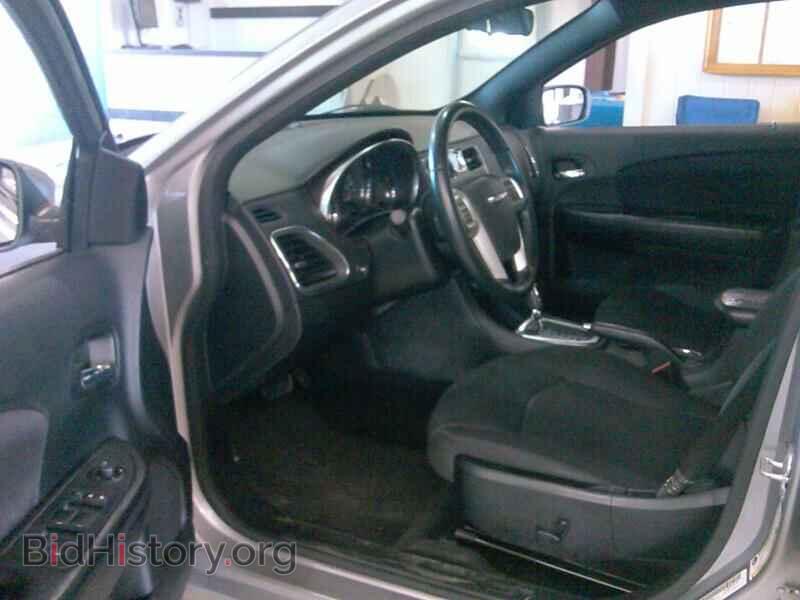 2013 Chrysler 200 - VIN: 1C3CCBBB1DN732780 - Фото 3