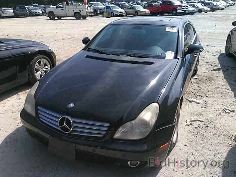 Photo WDDDJ72X58A125198 - Mercedes-Benz CLS-Class 2008