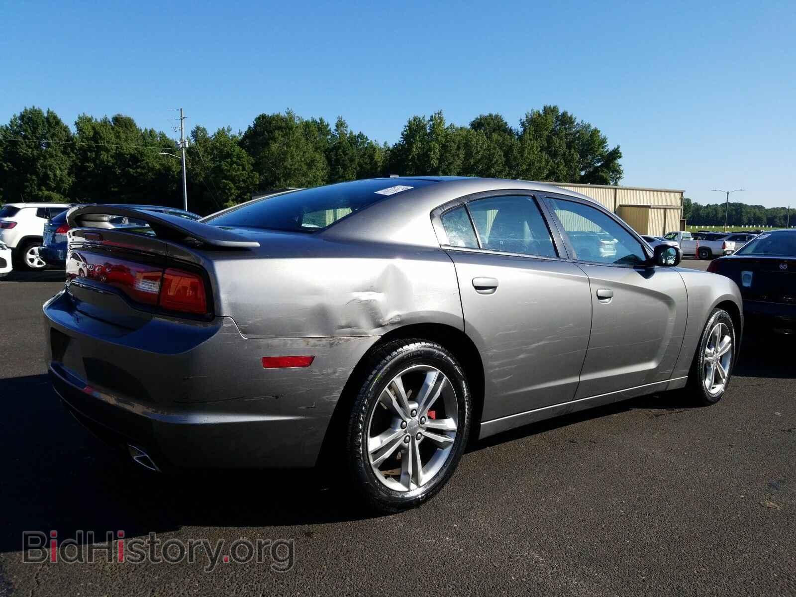 2012 Dodge Charger - VIN: 2C3CDXJG5CH212385 - Фото 2