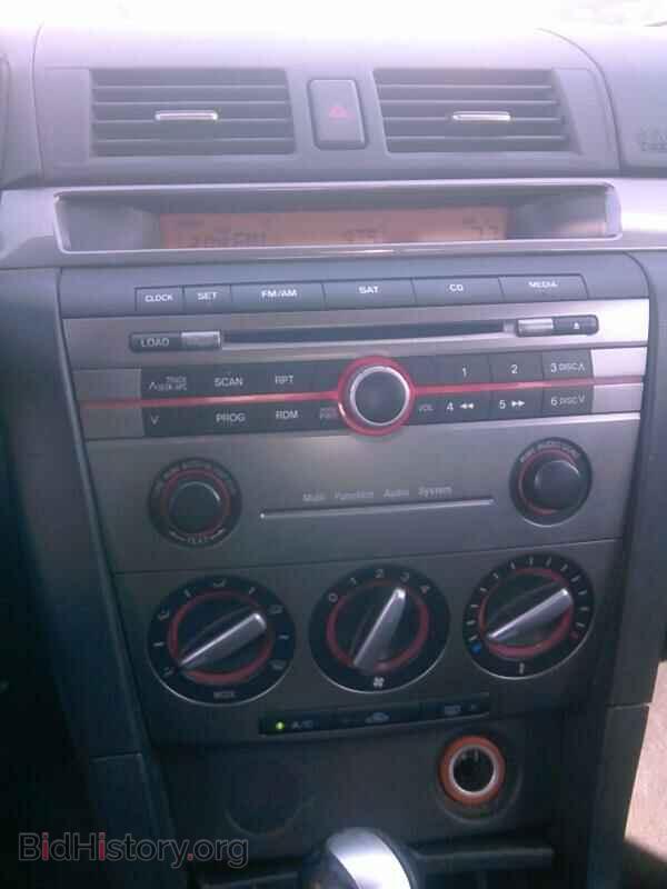 2007 Mazda Mazda3 - VIN: JM1BK343171762721 - Фото 4