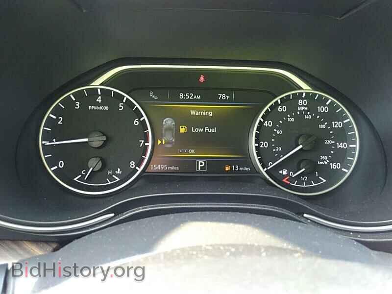 2017 Nissan Maxima - VIN: 1N4AA6AP1HC420527 - Фото 5