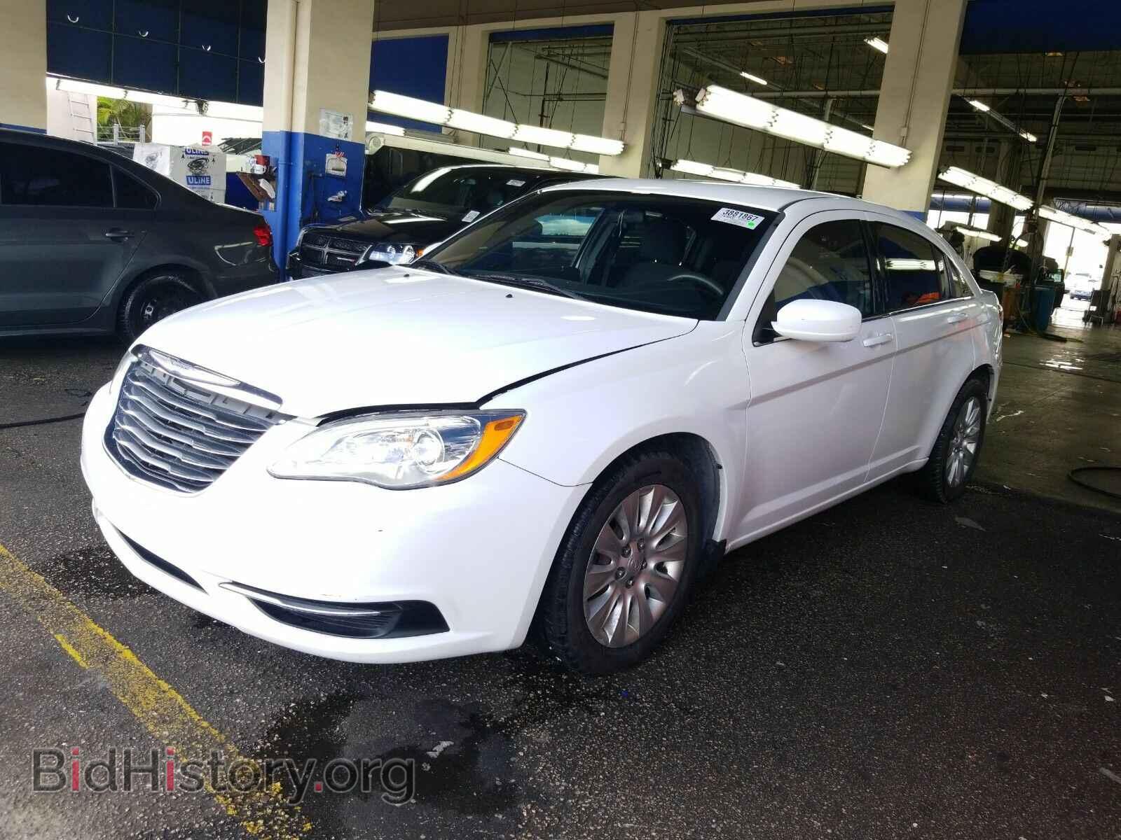 Фотография 1C3CCBAB9CN223245 - Chrysler 200 2012