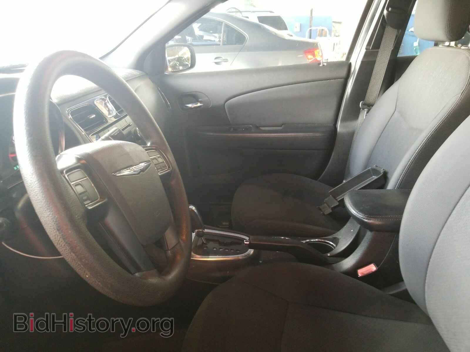 2012 Chrysler 200 - VIN: 1C3CCBAB9CN223245 - Photo 3