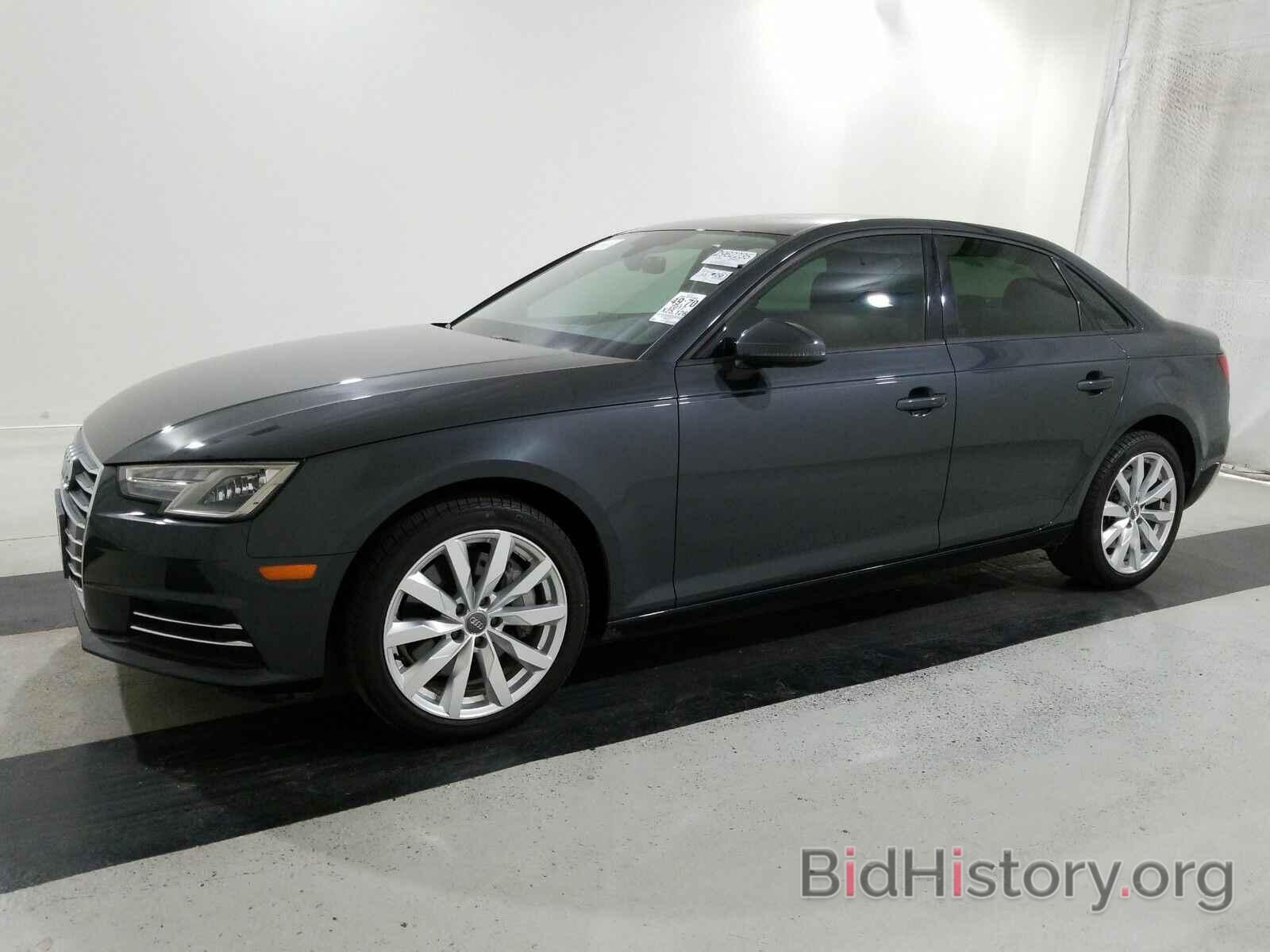 Photo WAUANAF48HN026461 - Audi A4 2017