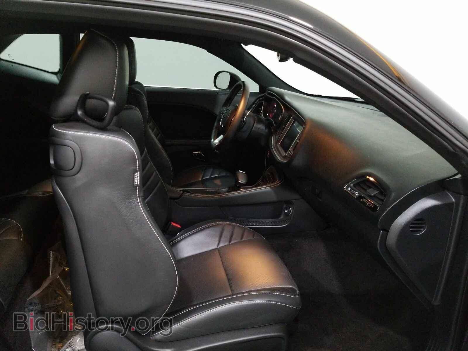 2016 Dodge Challenger - VIN: 2C3CDZC91GH221021 - Фото 8