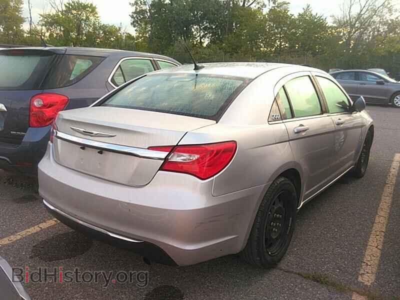 2012 Chrysler 200 - VIN: 1C3CCBAB2CN320741 - Photo 2