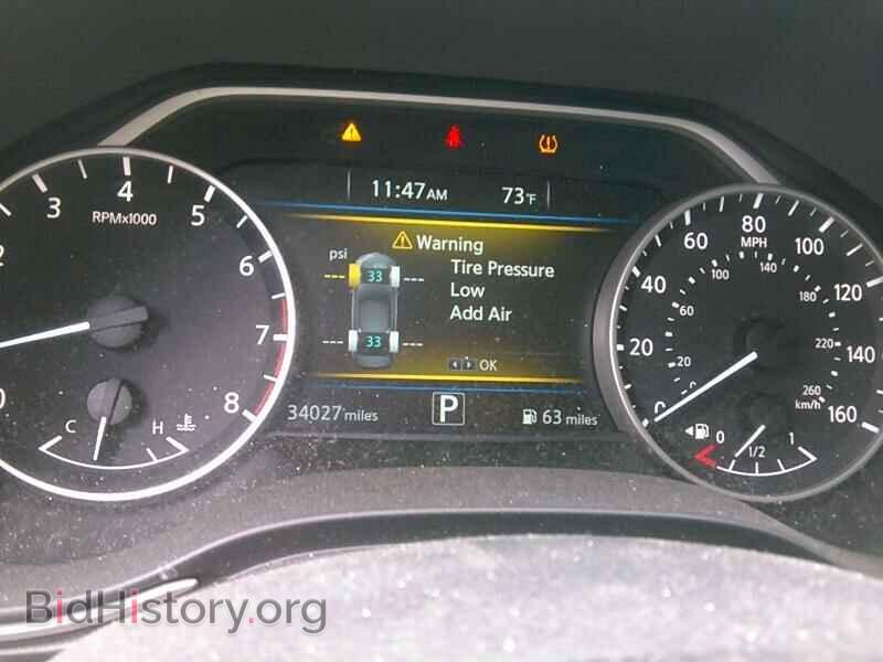 2017 Nissan Maxima - VIN: 1N4AA6AP1HC413934 - Фото 5