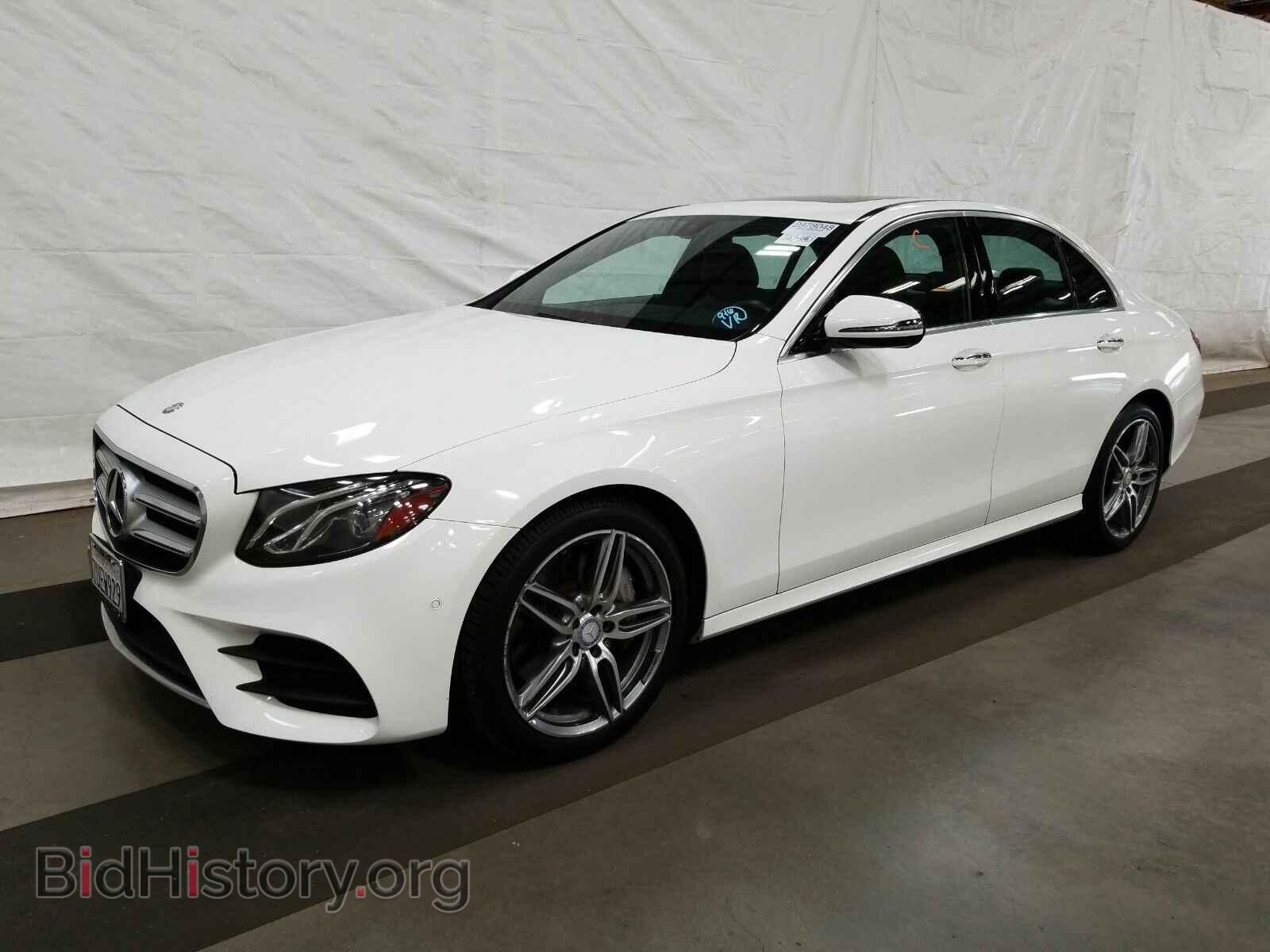 Photo WDDZF4JB5HA032211 - Mercedes-Benz E-Class 2017