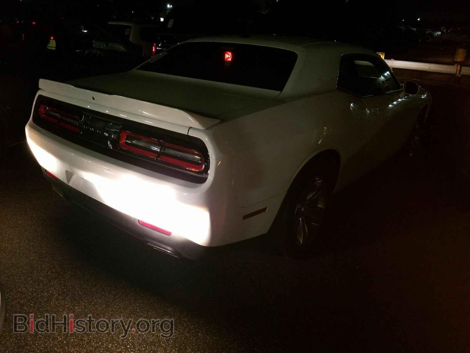 2019 Dodge Challenger - VIN: 2C3CDZAG9KH571362 - Фото 2