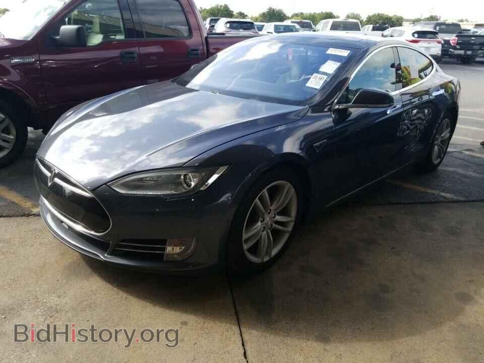 Фотография 5YJSA1H24FF093178 - Tesla Model S 2015