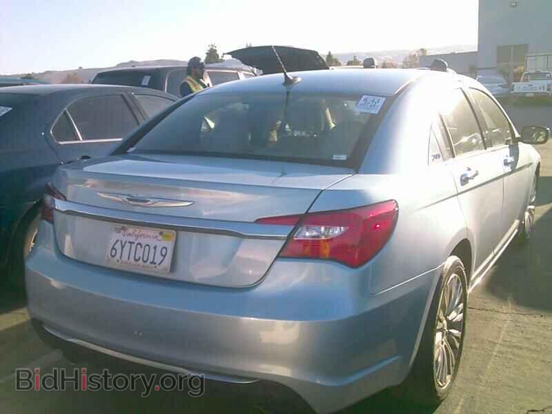 2013 Chrysler 200 - VIN: 1C3CCBCG3DN600971 - Фото 2