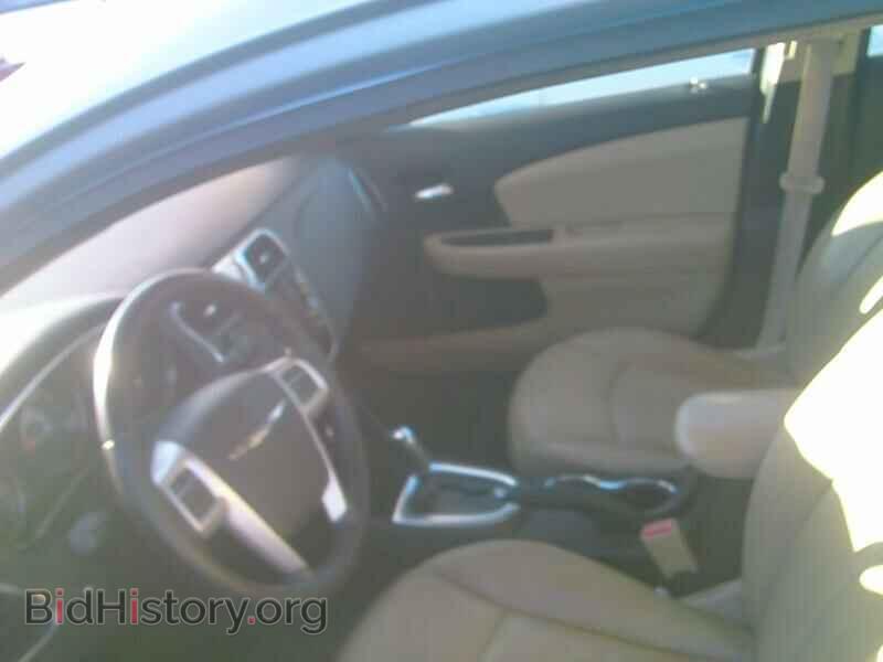 2013 Chrysler 200 - VIN: 1C3CCBCG3DN600971 - Фото 3